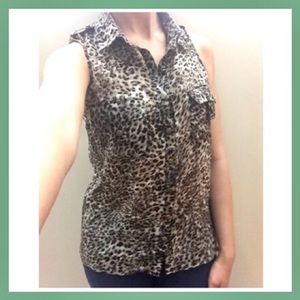 Leopard Print Sleeveless Button-Up